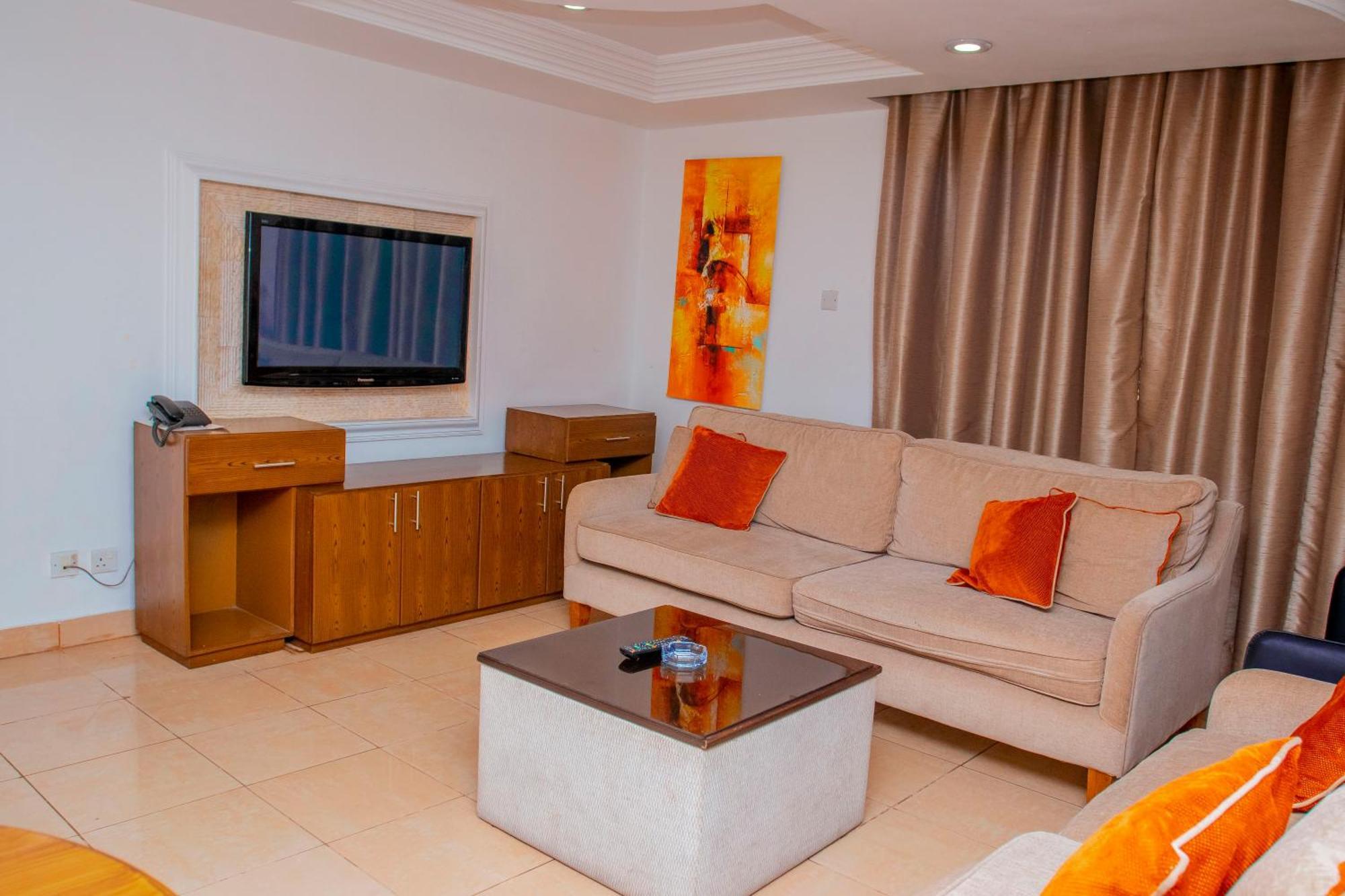 Sleep Inn Hotel - City Centre Dar es Salaam Ngoại thất bức ảnh