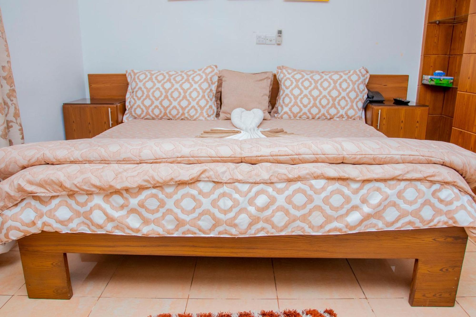 Sleep Inn Hotel - City Centre Dar es Salaam Ngoại thất bức ảnh